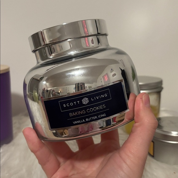 4 Candles ✨💜 - Bath & Body Works, Votivo, etc. - Picture 6 of 10